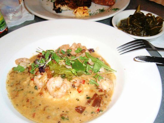 Mully's Nacoochee Grill